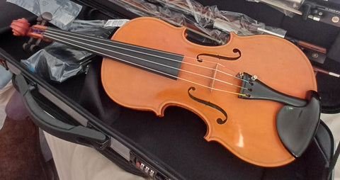 Scottish violin by James Lamberton, 1967