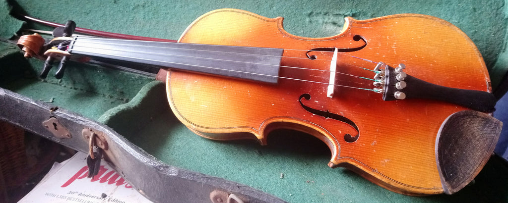 1/2 size vintage violin, guarneri label
